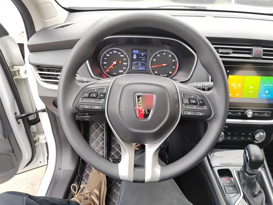 Roewe RX3 2018 изображение автомобиля #12