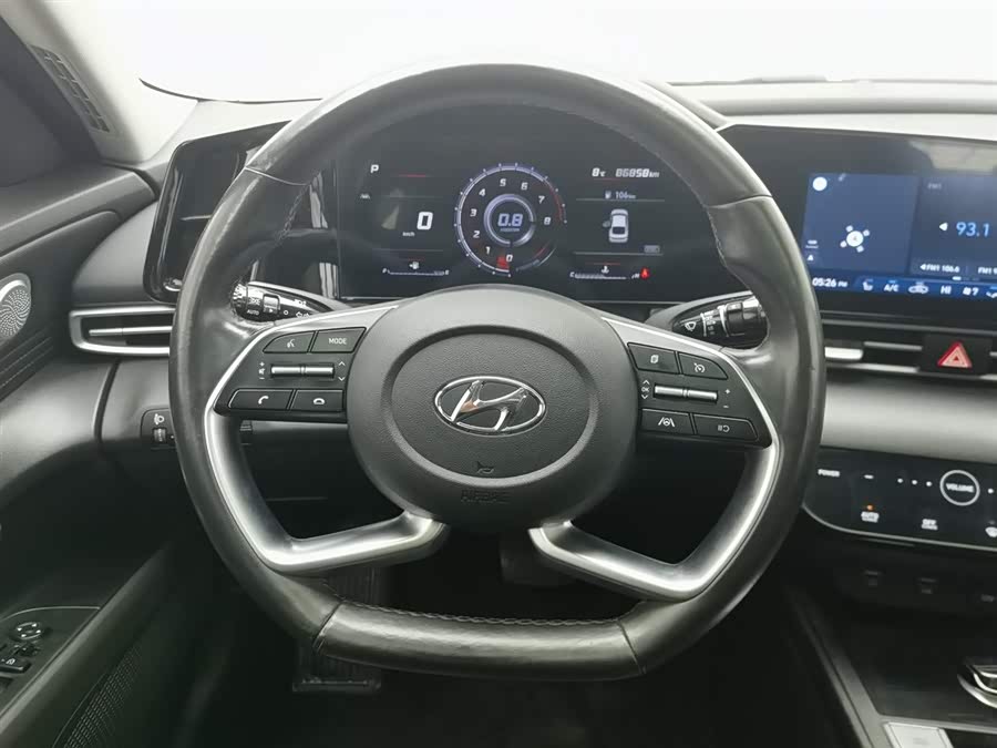 Hyundai Elantra 2022 car image #12