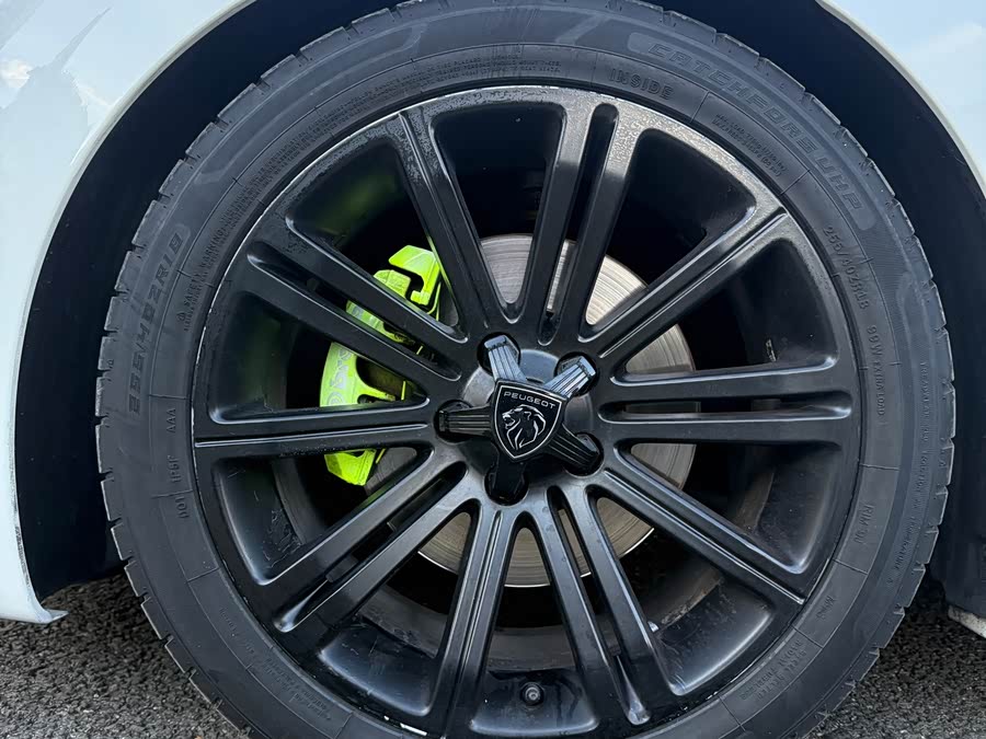 标致 标致RCZ 2011 汽车图片 #12