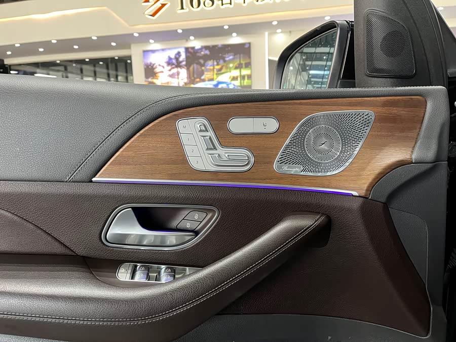 Mercedes-Benz GLE Class 2020 #12 Mercedes-Benz GLE Class 2020 car image #12