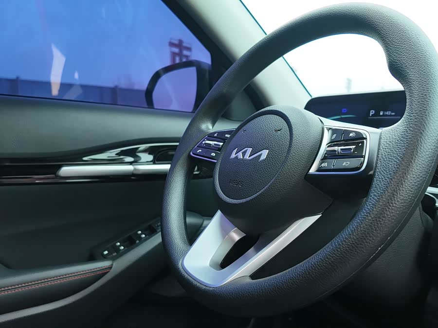 起亚 赛图斯 2023 汽车图片 #12