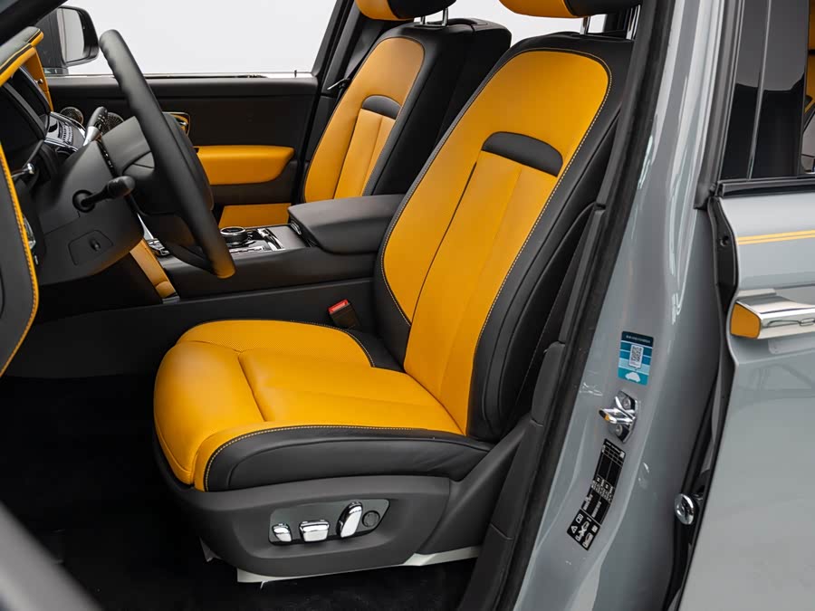 劳斯莱斯 库里南 2021 汽车图片 #12