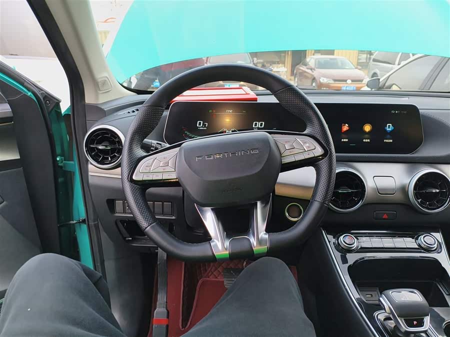 Forthing T5 EVO 2022 car image #12