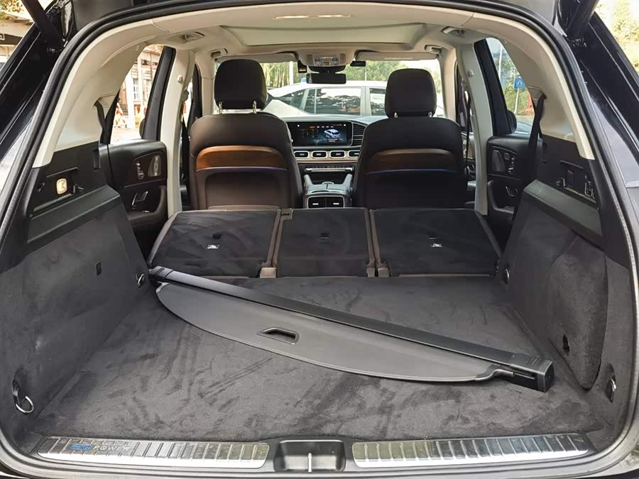 Mercedes-Benz GLE Class New Energy 2021 car image #12