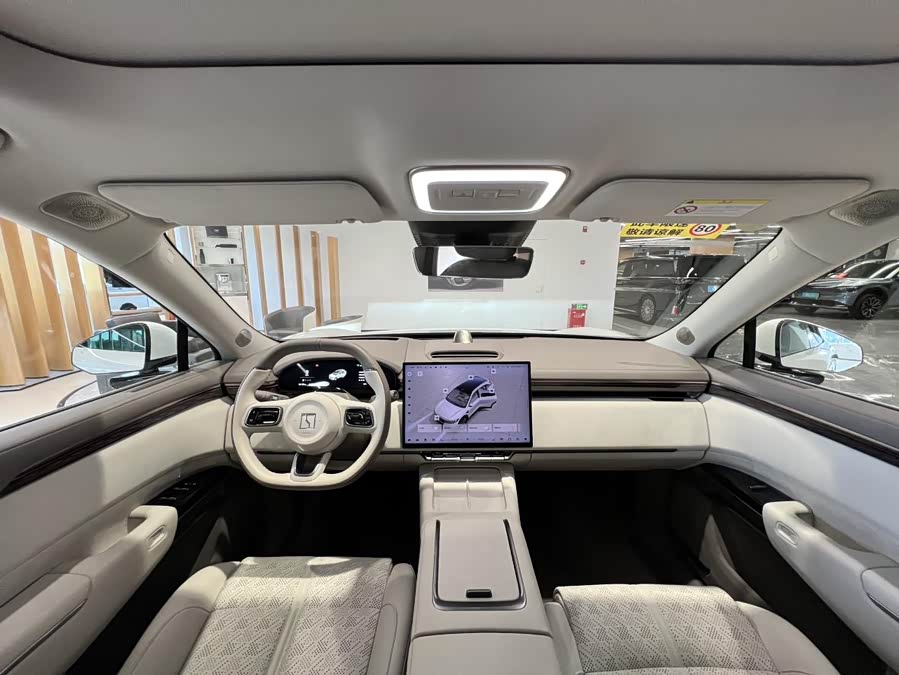Zeekr 7X 2024 car image #12