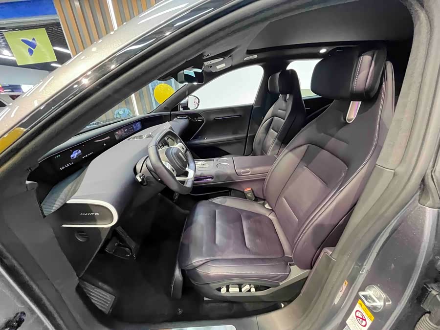 Avatr 07 2024 صورة سيارة #12