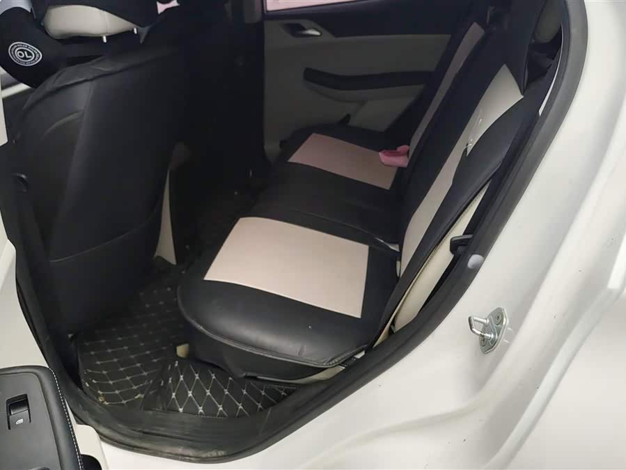 BYD Yuan Pro 2021 #12 BYD Yuan Pro 2021 car image #12