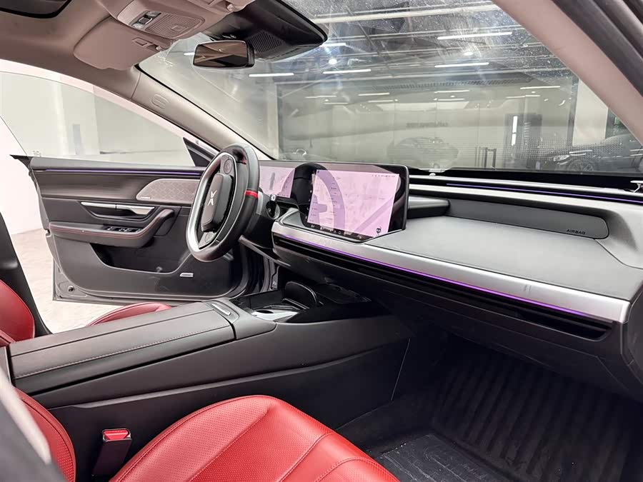 Xpeng P7 2022 صورة سيارة #12