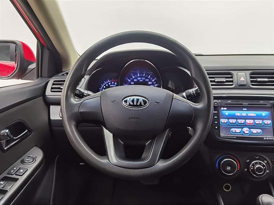 Kia K2 2013 image de voiture #12