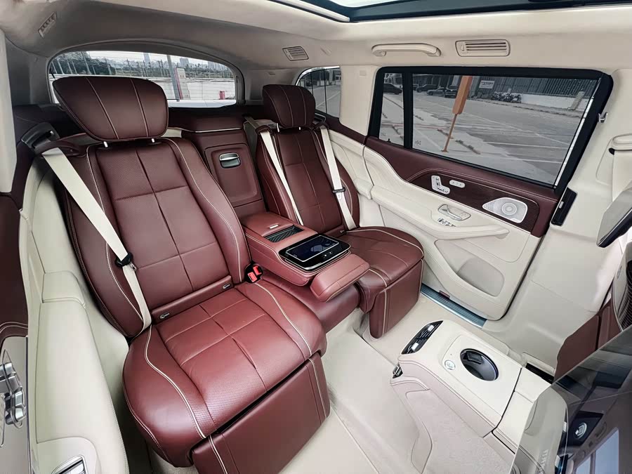 Mercedes-Benz Maybach GLS 2022 car image #12