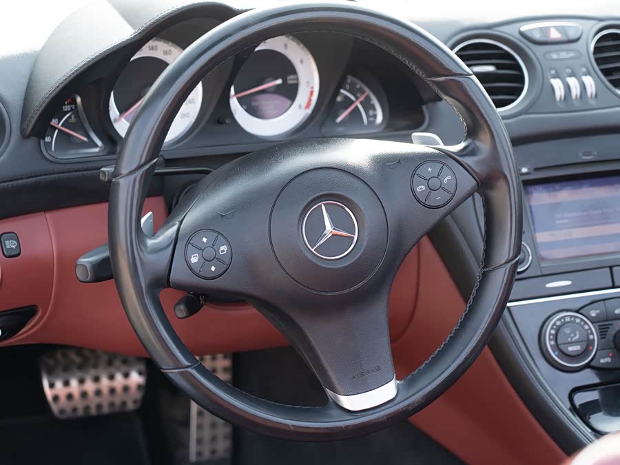 Mercedes-Benz SL Class 2012 car image #12