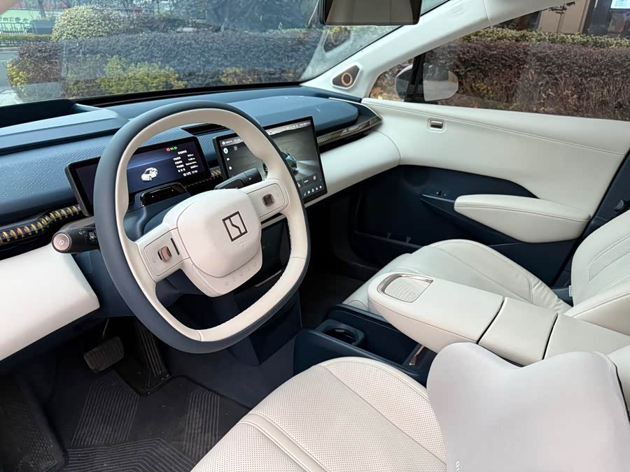 Zeekr X 2023 car image #12