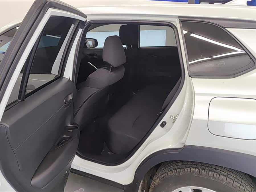 Toyota Corolla Cross 2024 car image #12