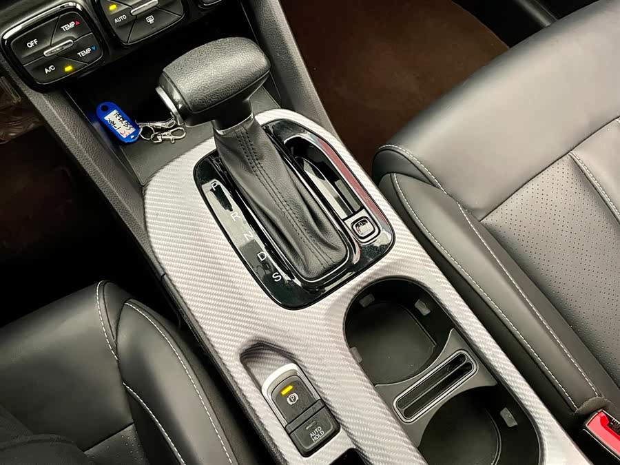 GAC Trumpchi GS3 2020 #12 GAC Trumpchi GS3 2020 car image #12