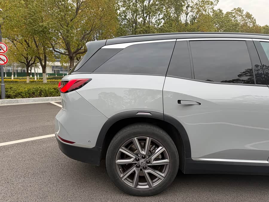 蔚来 蔚来ES8 2021 汽车图片 #12