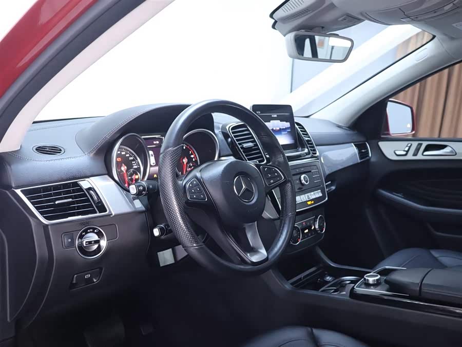 Mercedes-Benz GLE Coupe 2019 #12 Mercedes-Benz GLE Coupe 2019 car image #12