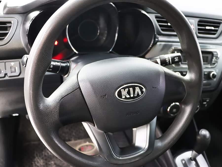 起亚 起亚K2 2012 汽车图片 #12