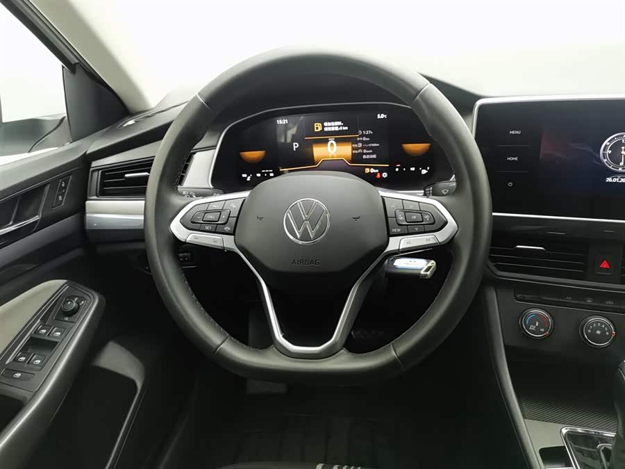 Volkswagen Bora 2024 car image #12