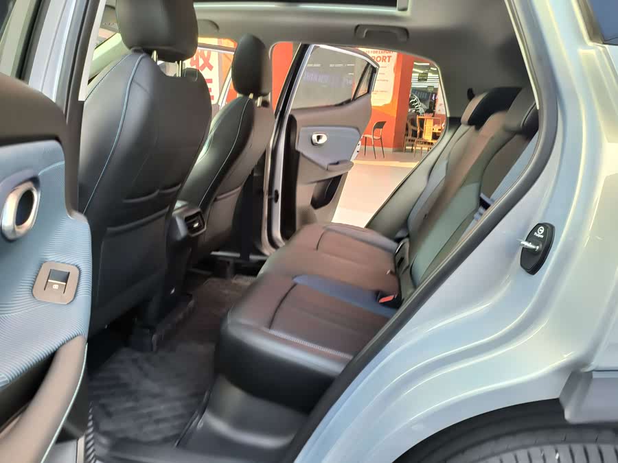 GAC Trumpchi GS3 2025 #12 GAC Trumpchi GS3 2025 car image #12