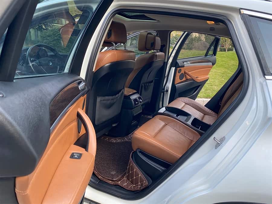 BMW X6 2012 #12 BMW X6 2012 car image #12