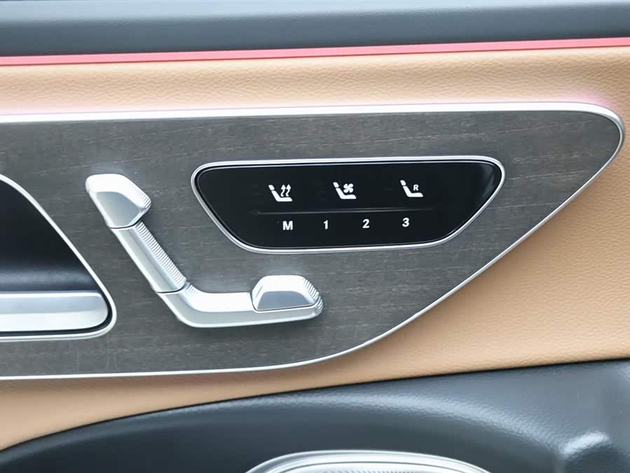 Mercedes-Benz E Class 2024 car image #12