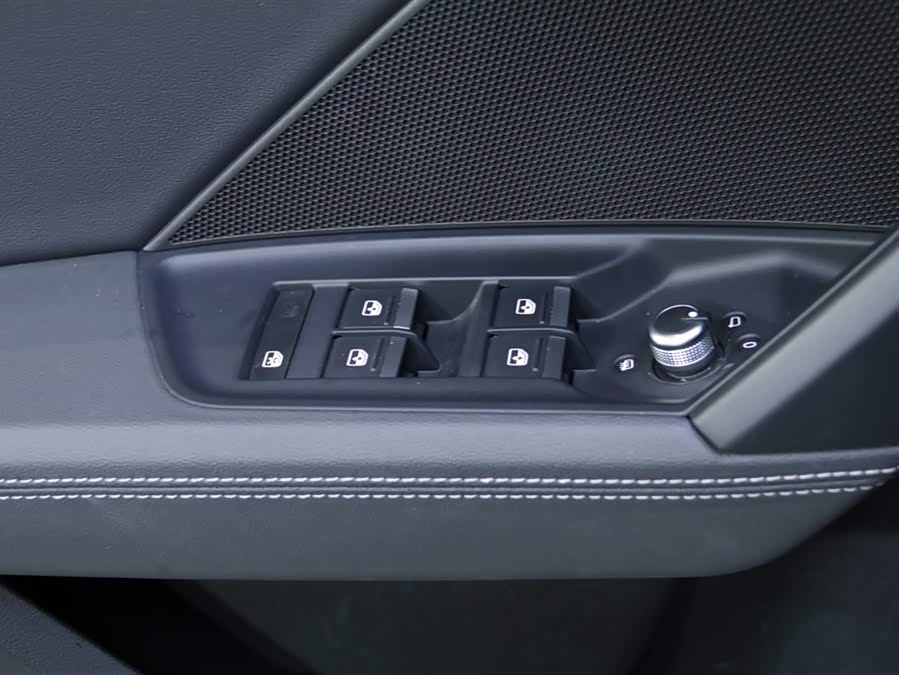 Audi A3 2023 car image #12