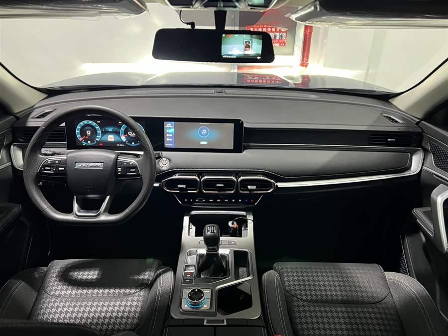 Jetour X70 PLUS 2021 car image #12