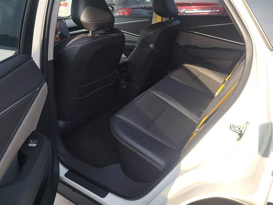 Toyota bZ5 2025 car image #12