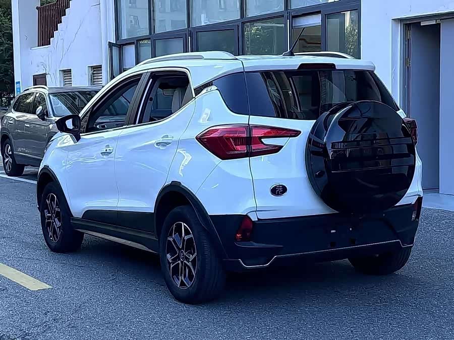 BYD Yuan Pro 2023 #12 BYD Yuan Pro 2023 car image #12