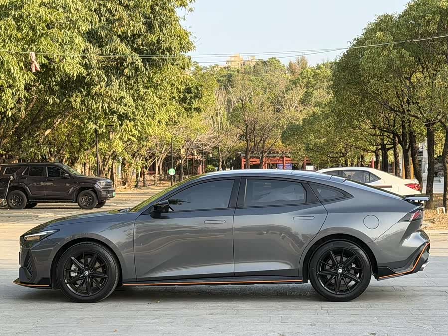 Changan UNI-V 2023 car image #12