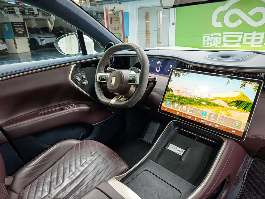 阿维塔 阿维塔11 2023 汽车图片 #12