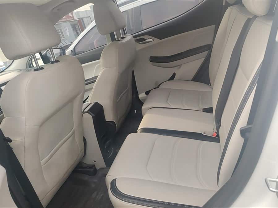 BYD Yuan Pro 2021 #12 BYD Yuan Pro 2021 car image #12