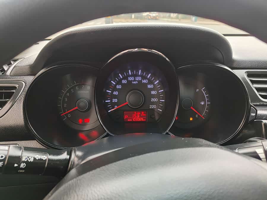 起亚 起亚K2 2013 汽车图片 #12