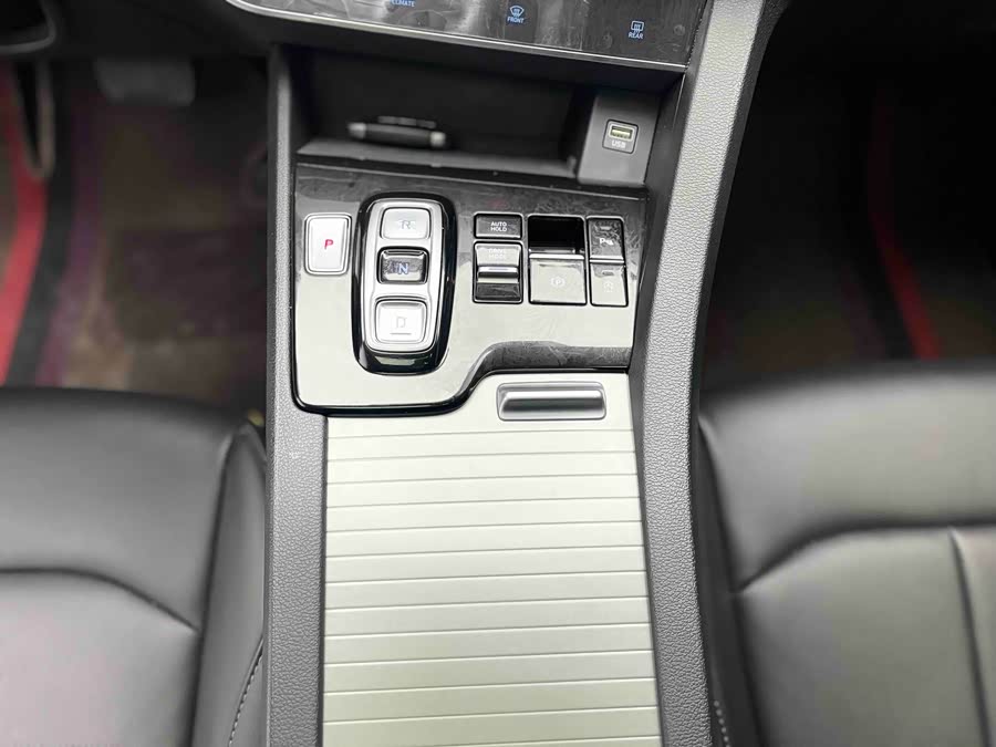 Hyundai Sonata 2021 immagine di auto #12