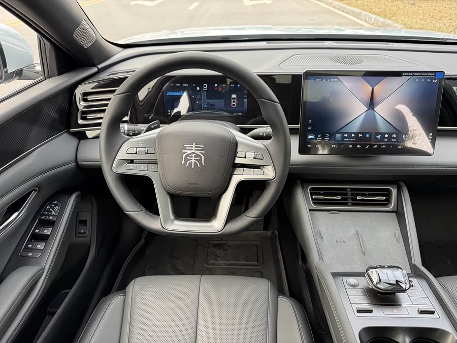 BYD Qin L 2025 car image #12