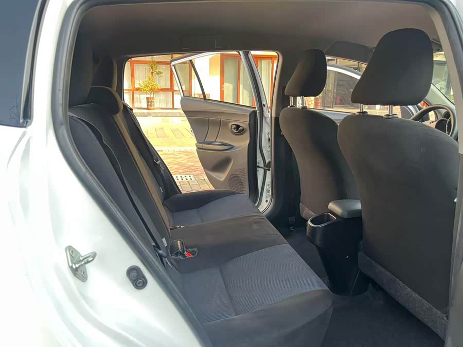 Toyota Yaris L Zhixuan 2019 #12 Toyota Yaris L Zhixuan 2019 car image #12