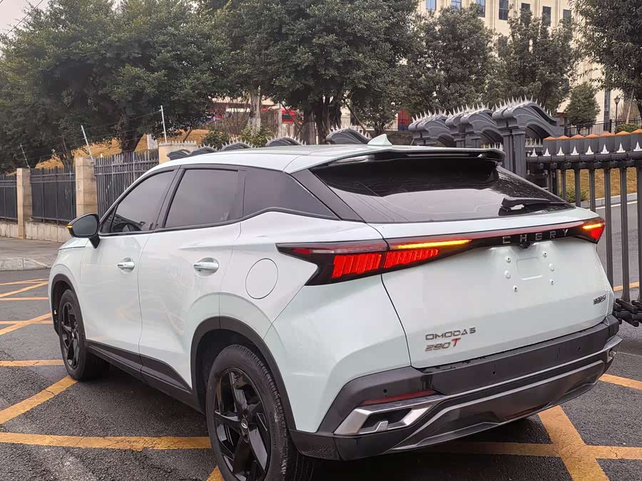 Chery Omoda 2022 car image #12