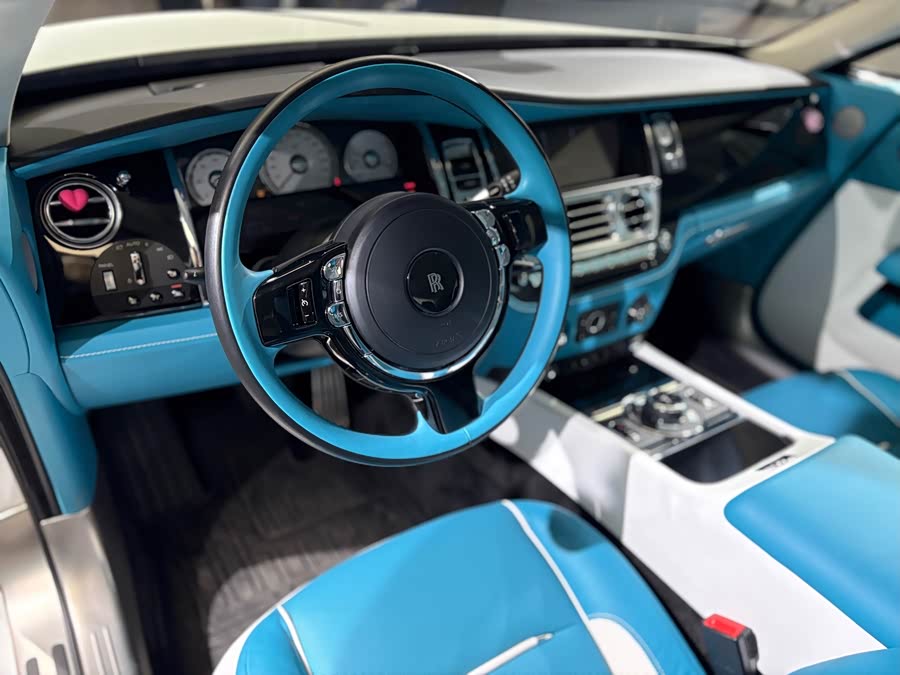 Denza Wraith 2020 car image #12