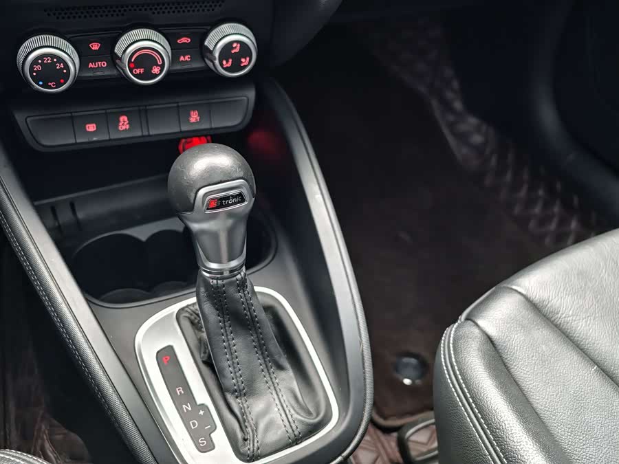 Audi A1 2015 #12 Audi A1 2015 car image #12