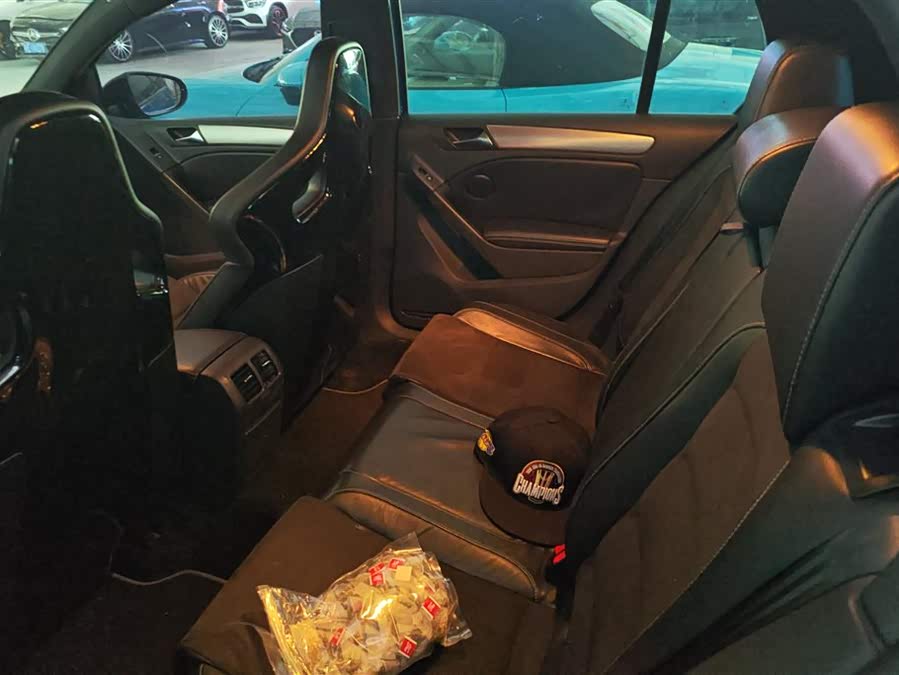 Volkswagen Golf (Imported) 2014 imagem de carro #12