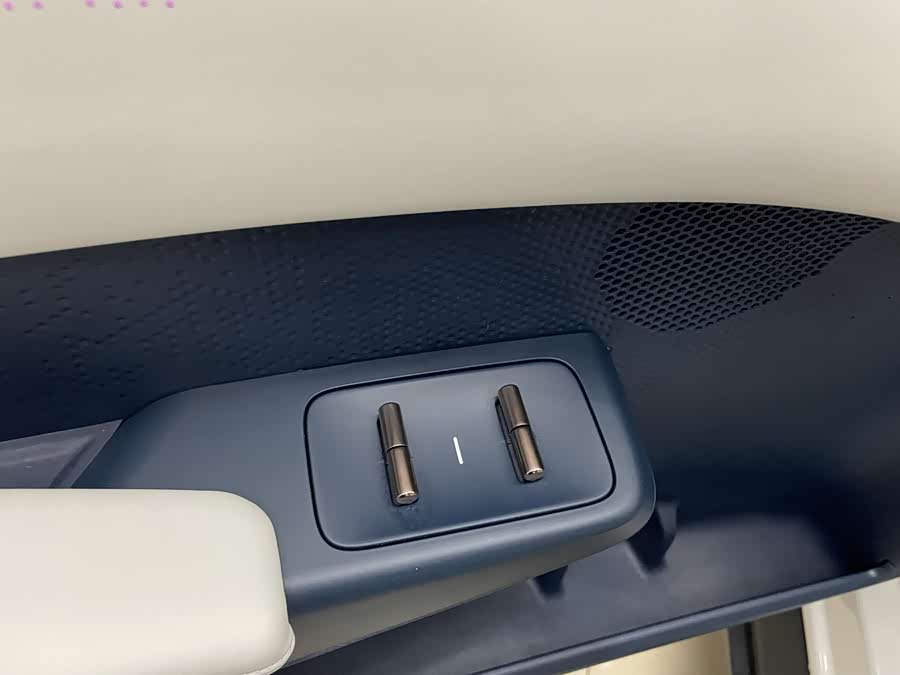 Zeekr 2024 car image #12