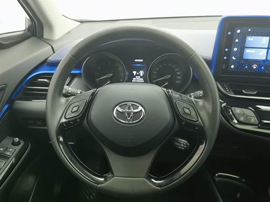 Toyota C-HR 2021 immagine di auto #12