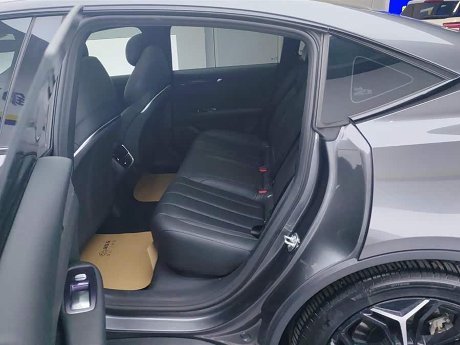 Deepal L07 2024 car image #12