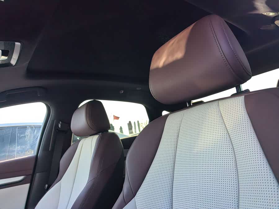 BYD Seal 07 DM-i 2025 car image #12