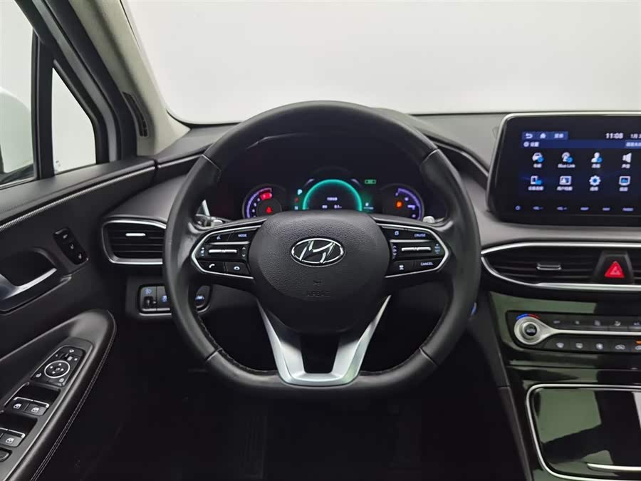 Hyundai Santa Fe 2020 car image #12