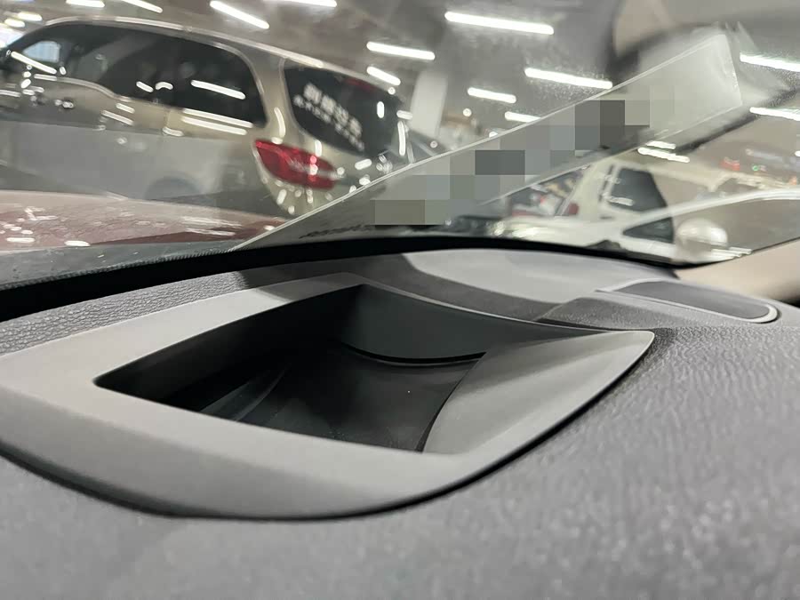 BMW X6 2010 immagine di auto #12