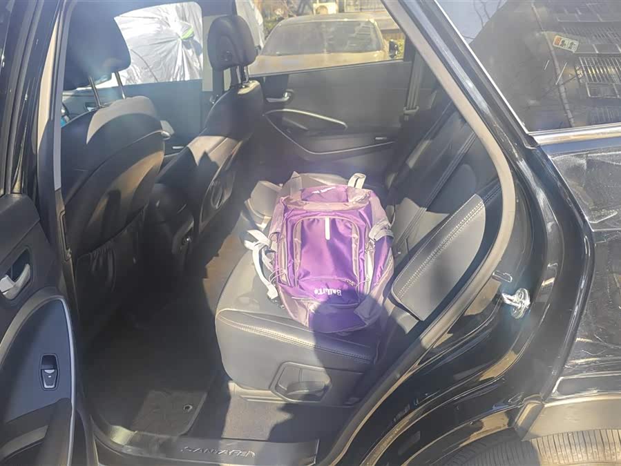 Hyundai Grand Santa Fe 2016 #12 Hyundai Grand Santa Fe 2016 car image #12