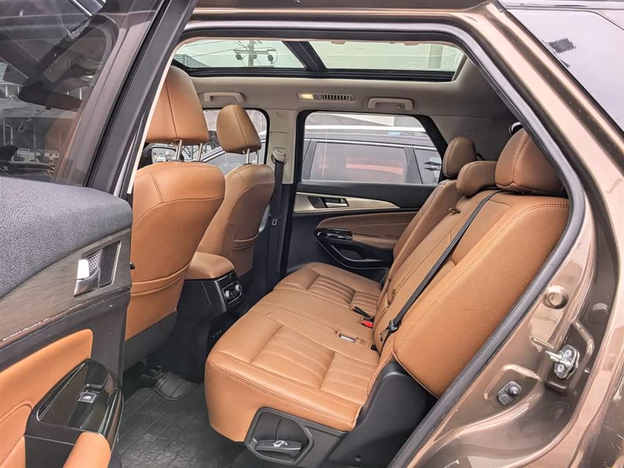 Changan CS95 2017 car image #12