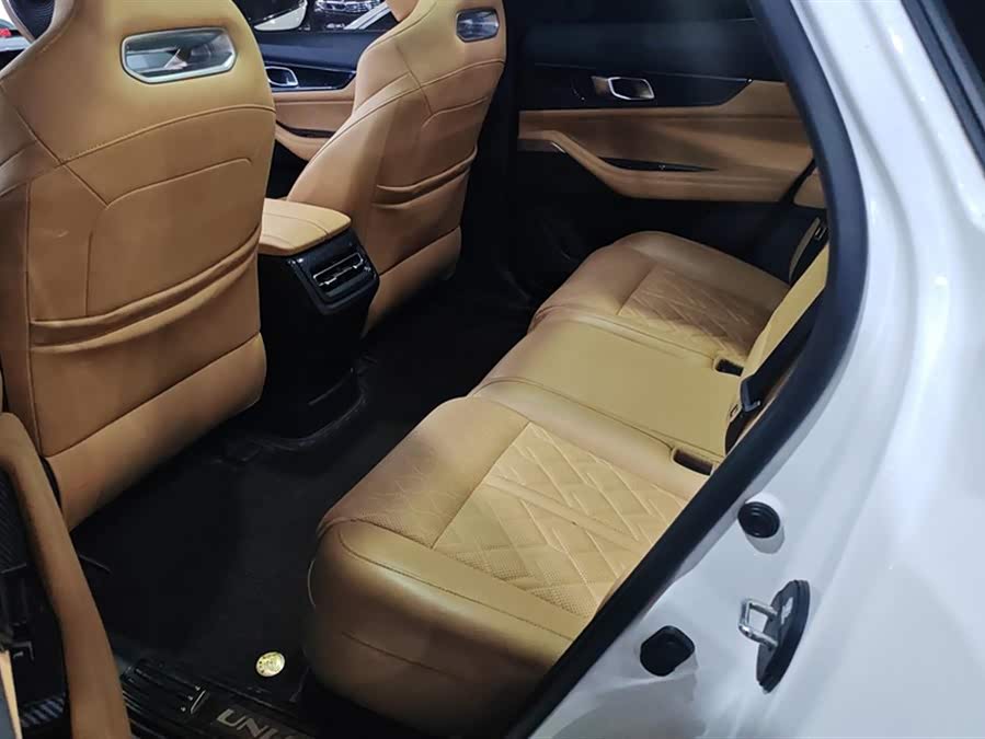 Changan UNI-K 2021 car image #12