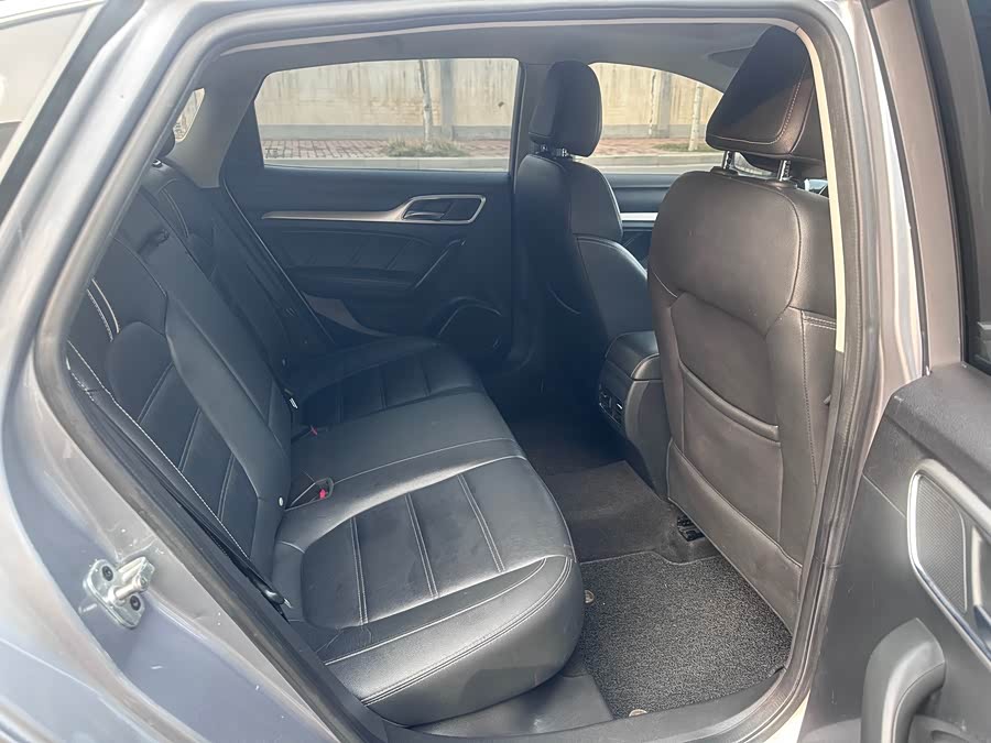 MG 6 2017 car image #12